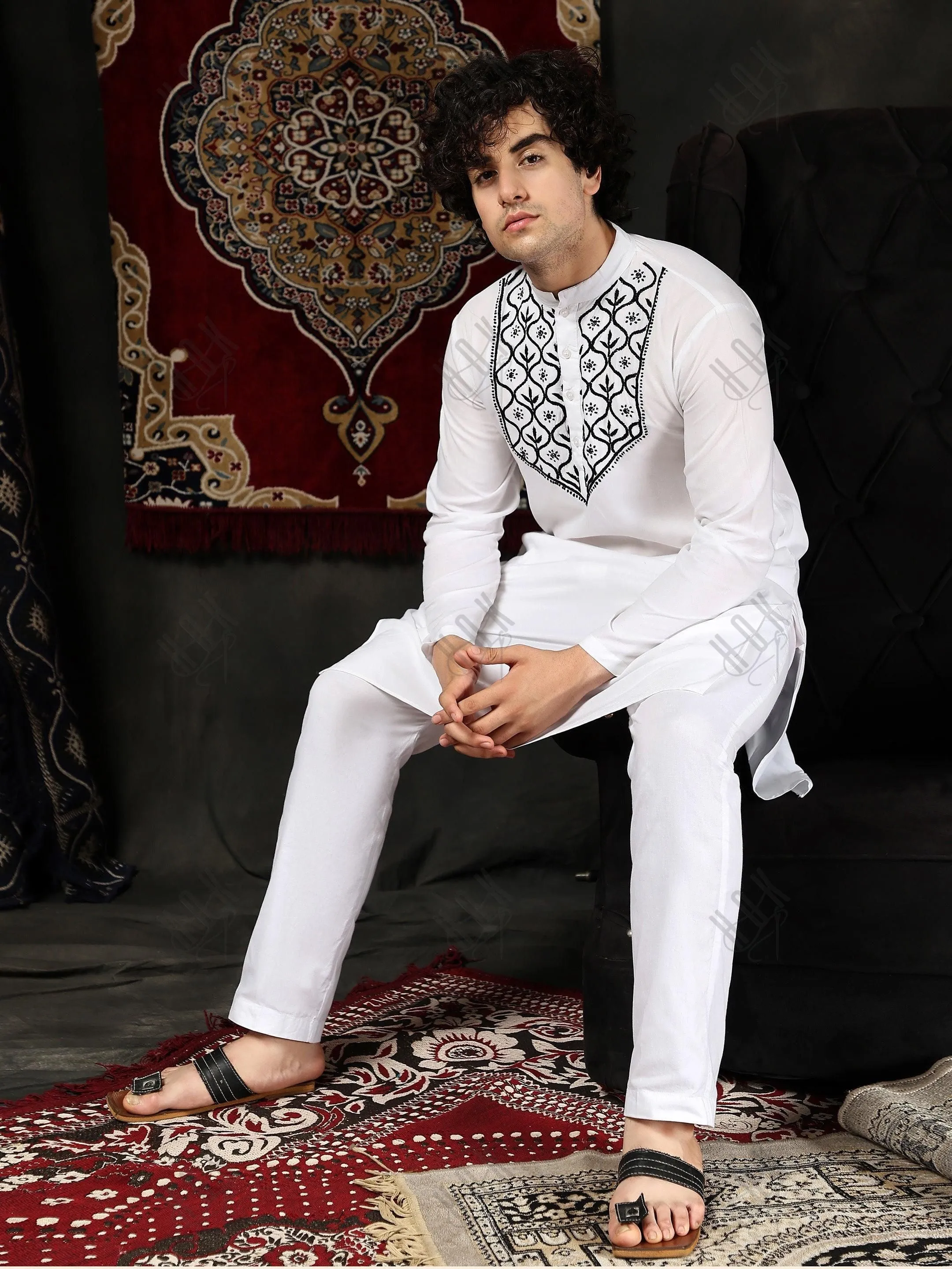 Arun in HOK Men's Chikankari Kurta in Rayon Cotton - White