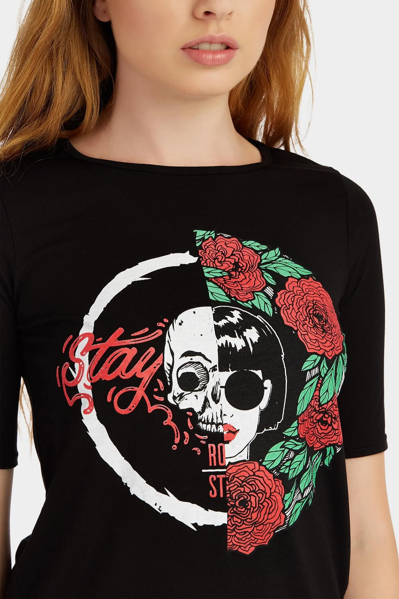 Black Skull And Roses Basic Tee