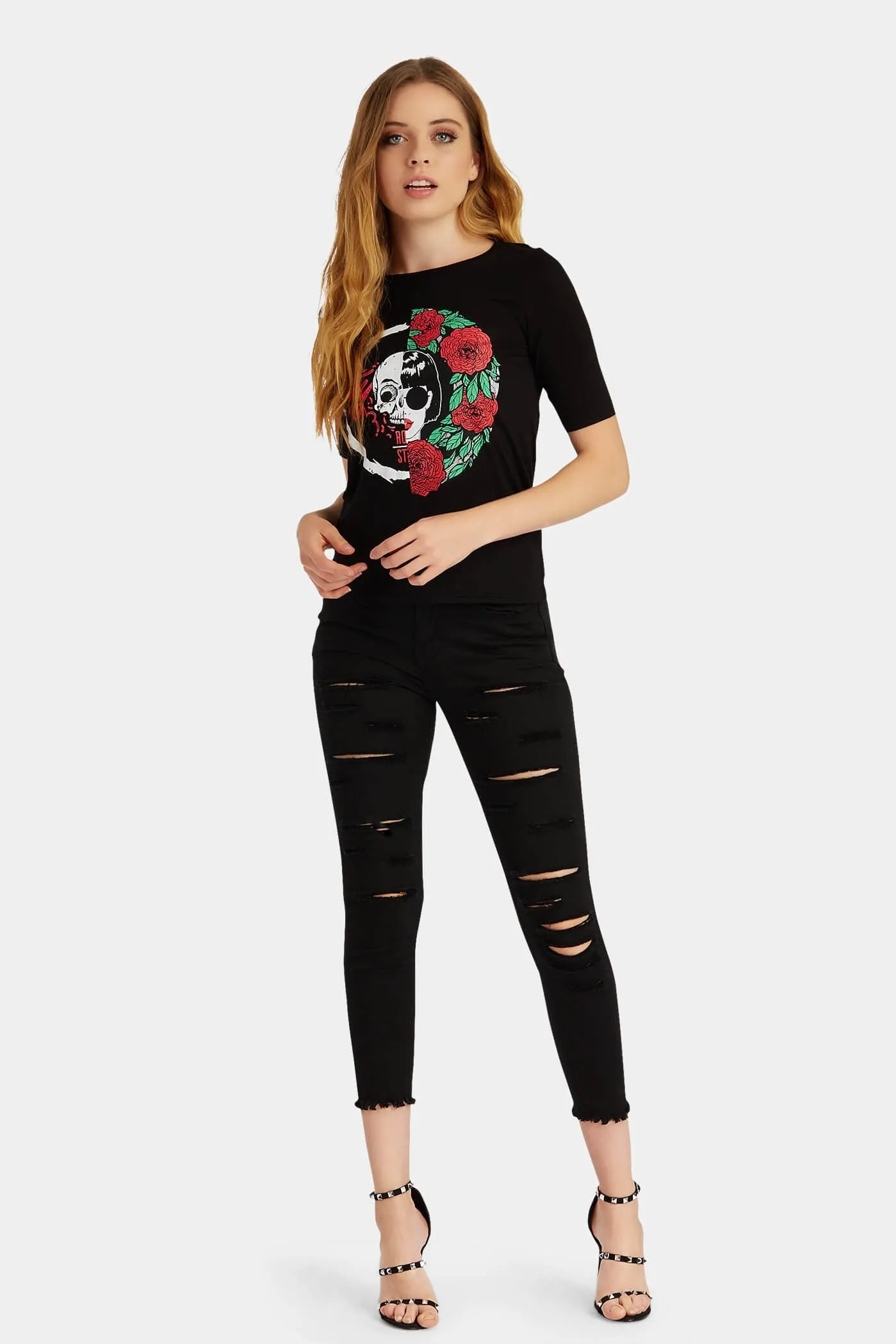 Black Skull And Roses Basic Tee