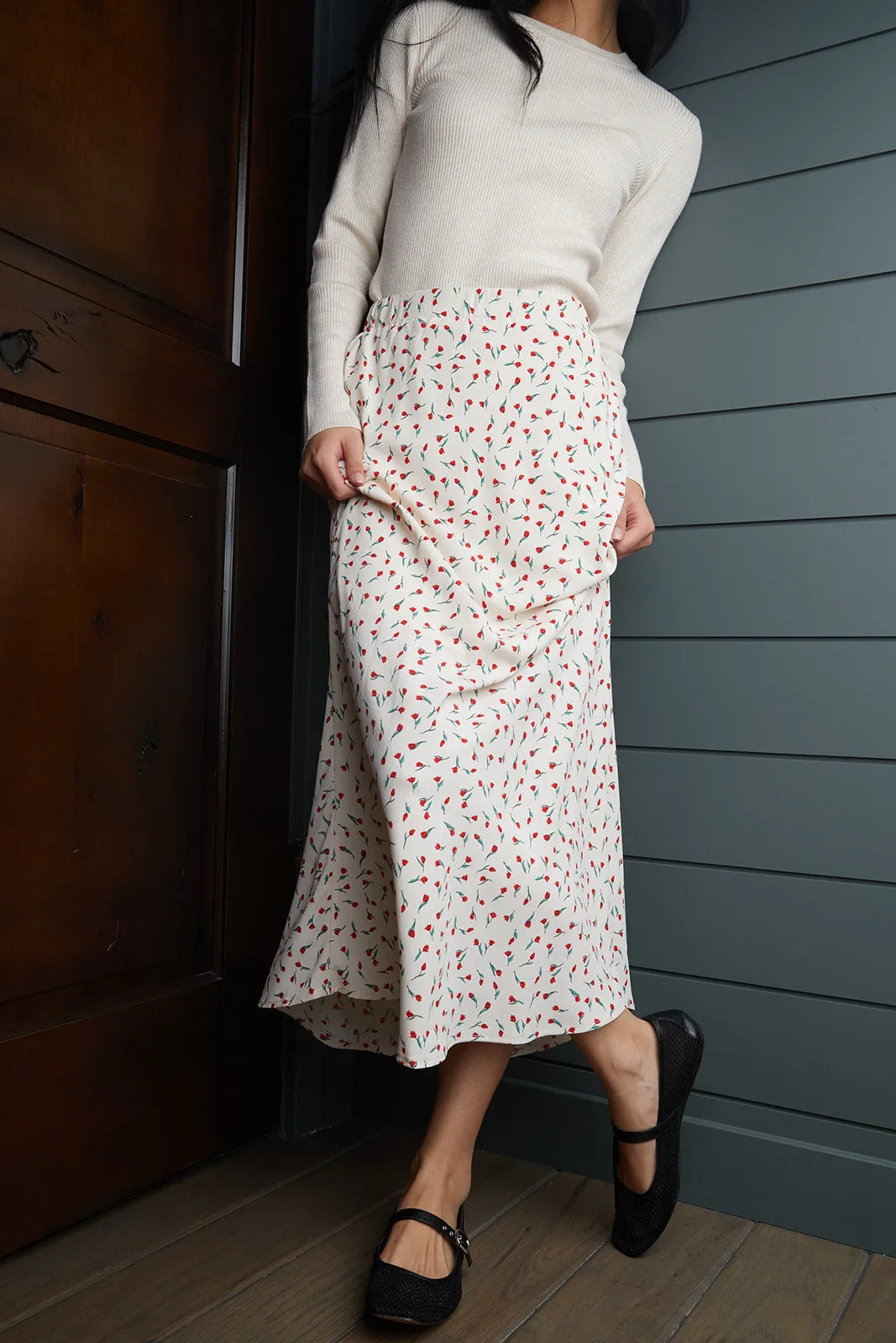 Eliza Floral Print Skirt in Red & Cream