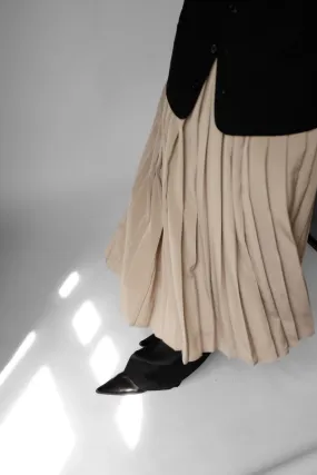 PLEATED BEIGE MIDI SKIRT